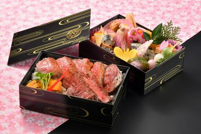 沖縄本島南部を中心に仕出し・会議弁当・イベント弁当・オードブルを提供している花華フーズです。ステーキ弁当 2,680円